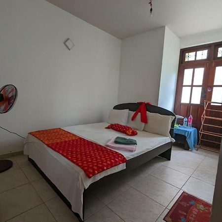 Shiranthi Guest House Rajagiriya Luaran gambar