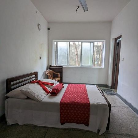 Shiranthi Guest House Rajagiriya Luaran gambar