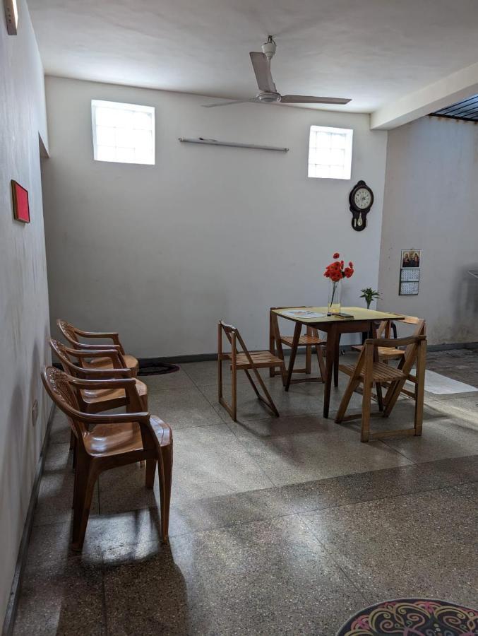 Shiranthi Guest House Rajagiriya Luaran gambar